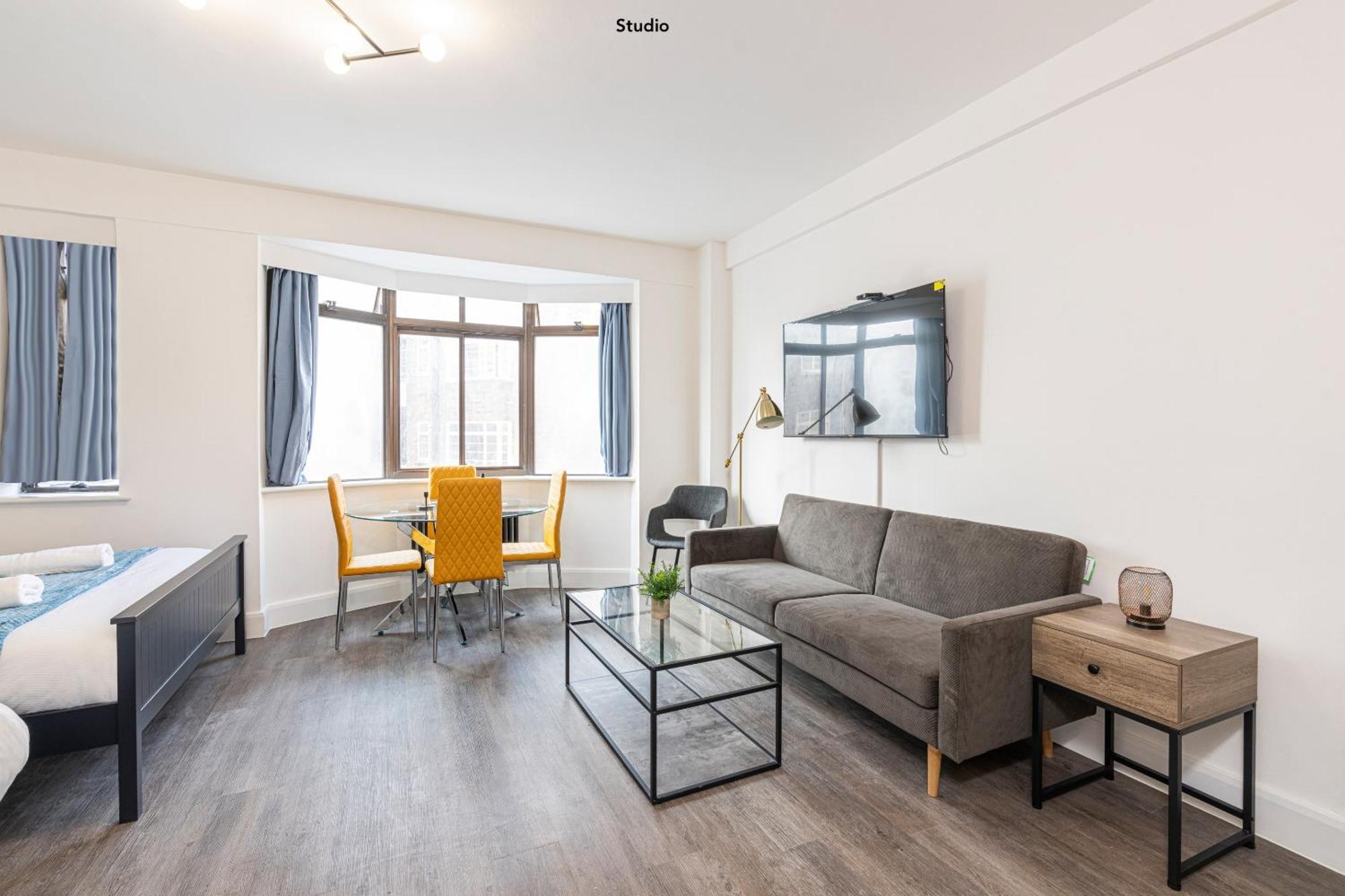 Comfy Near Marble Arch Londra